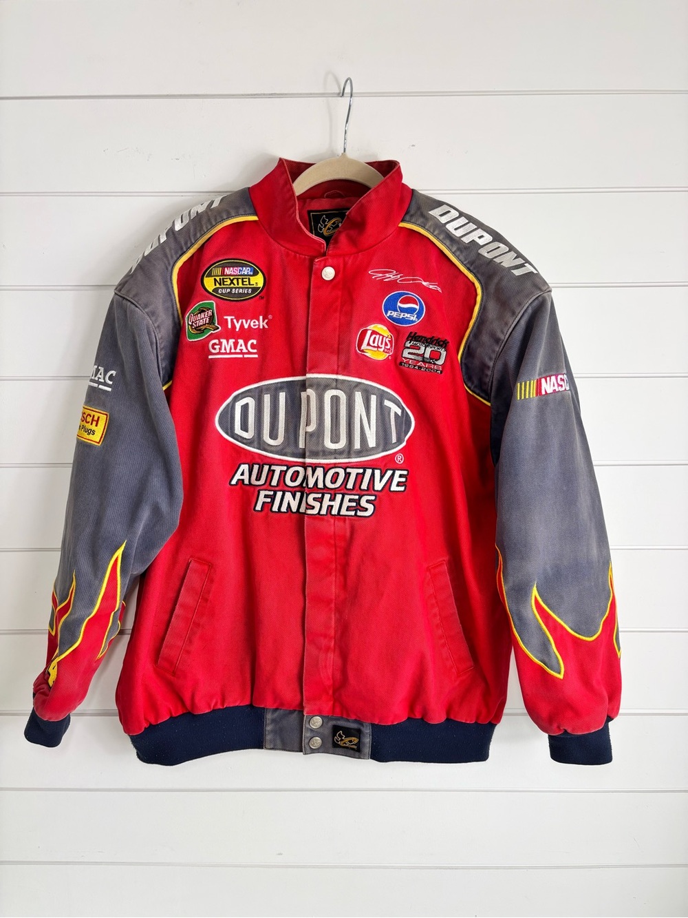 Chase Authentics Jeff Gordon NASCAR Racing Dupont Jacket Size XL Red Flames